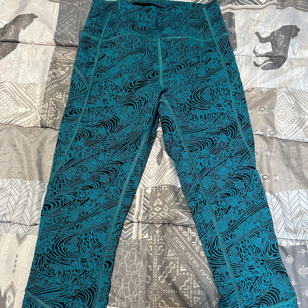Lululemon Capris